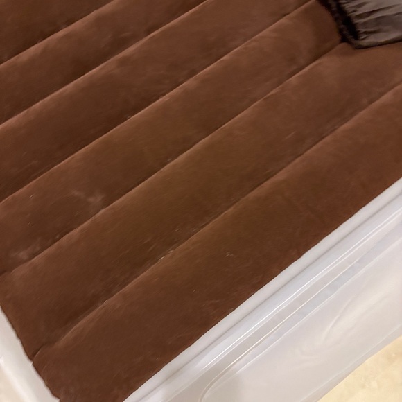 The Shrunks Inflatable Twin Bed Rail Guards and Cotton Grey Blanket - Picture 5 of 6